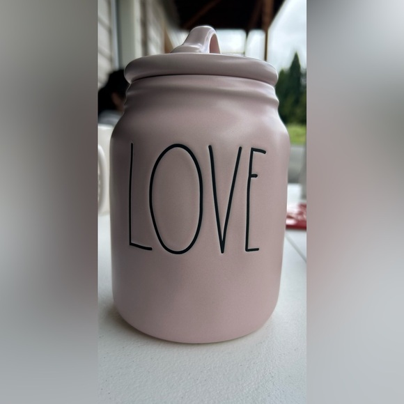 Rae Dunn canister - Picture 1 of 1